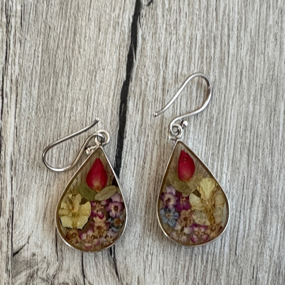 3/$30! Floral Flower Teardrop Earrings Sterling Silver - Picture 2 of 5